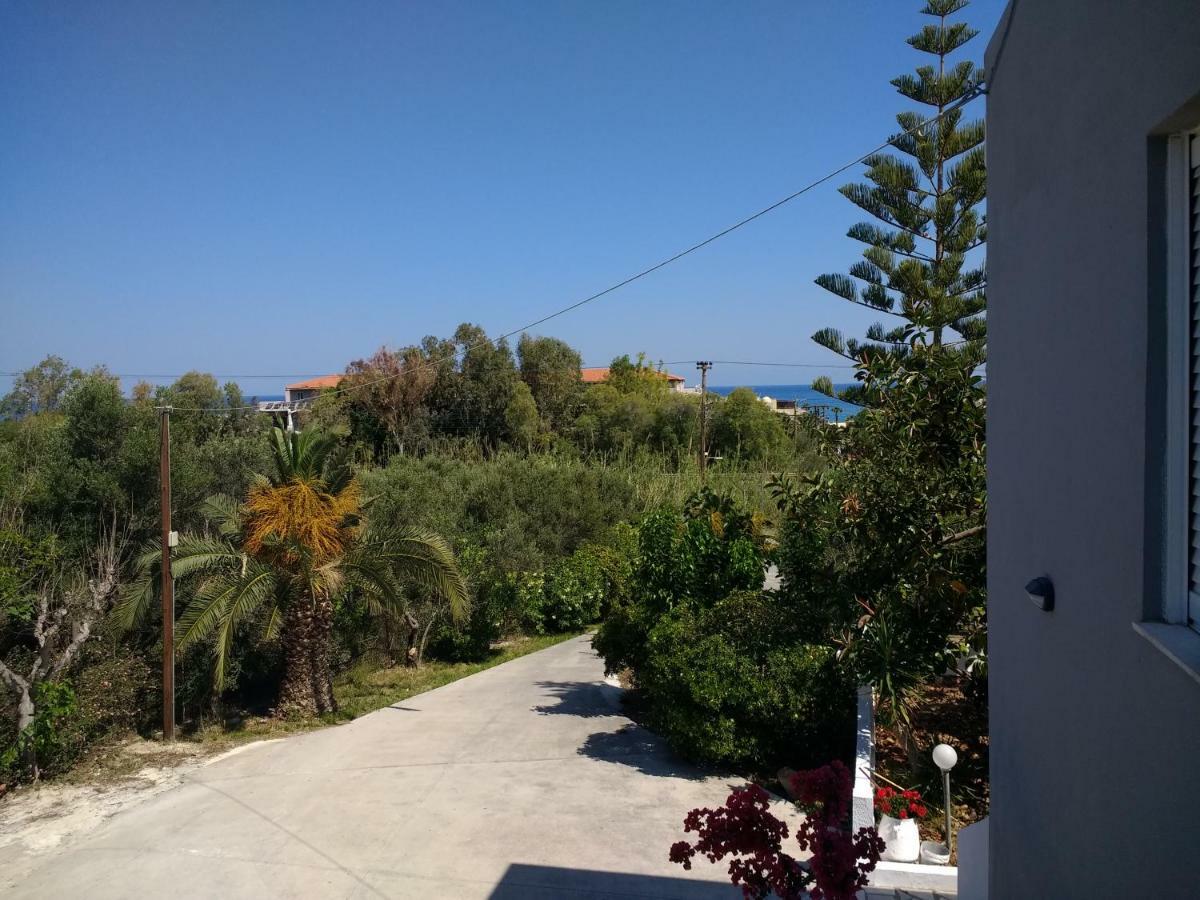 Romantic Apartment Adelianos Kampos Dış mekan fotoğraf