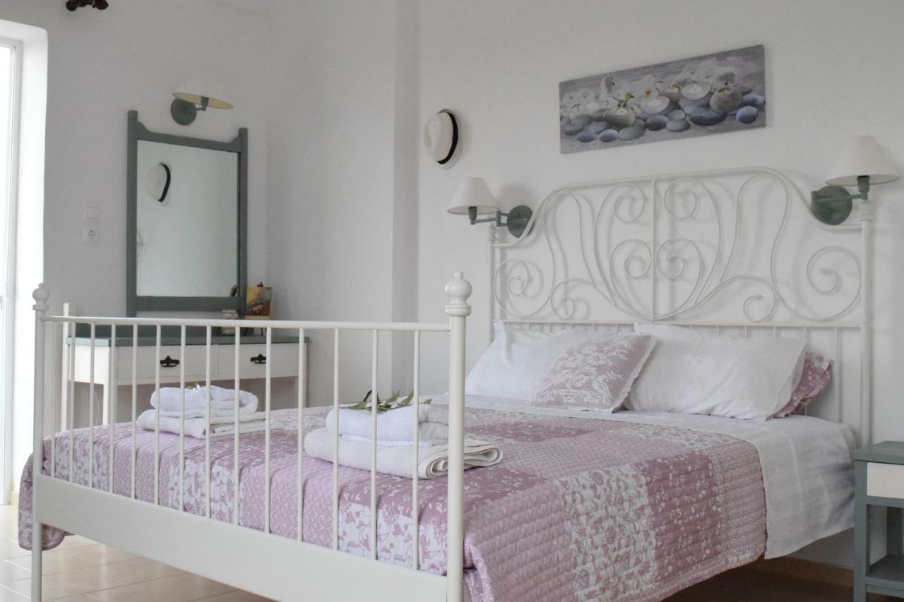 Romantic Apartment Adelianos Kampos Dış mekan fotoğraf